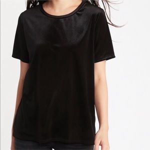 NWT Old Navy black velvet tee
